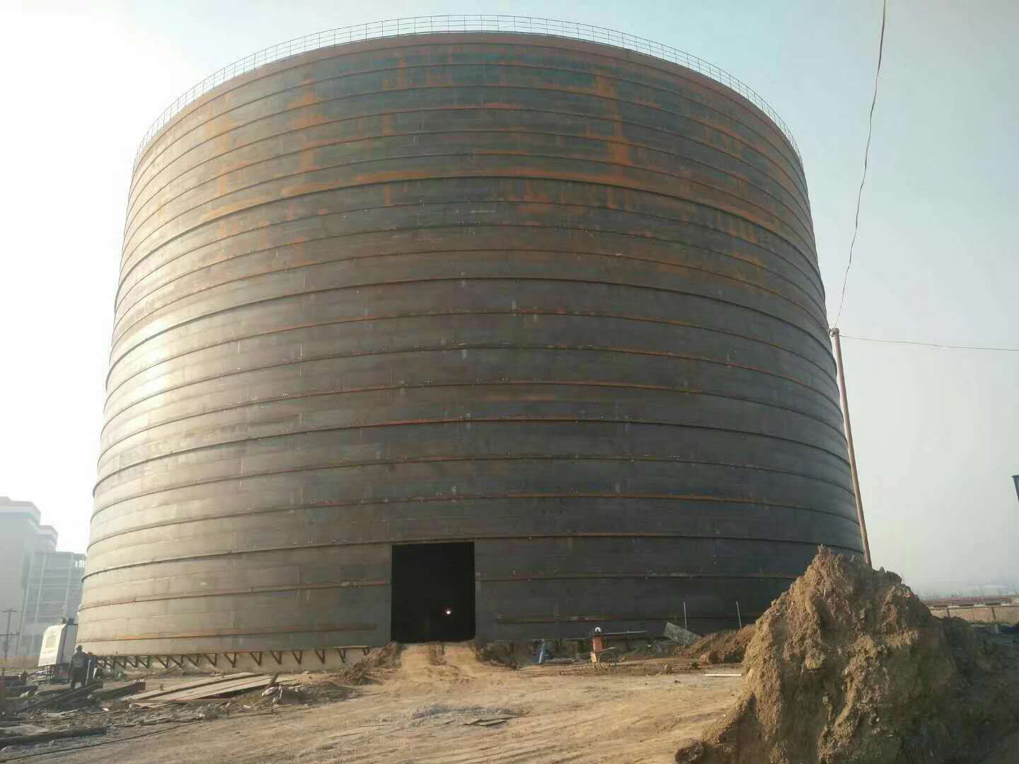 来宾承建大型钢板库的好处及原理